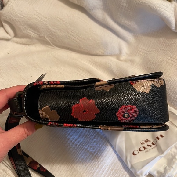 COACH -Page leather saddle bag in black floral - 33615 - NWT❤️ - Picture 11 of 12